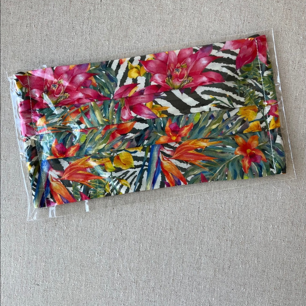 Johnny Was Pleated Hawaiian Floral Silk Face Mask